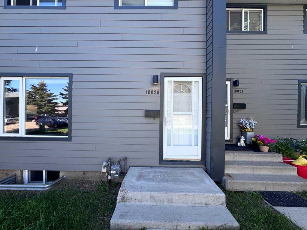 Second View of 10029 80 Avenue , Southview, Grande Prairie, Alberta, T8V4G2