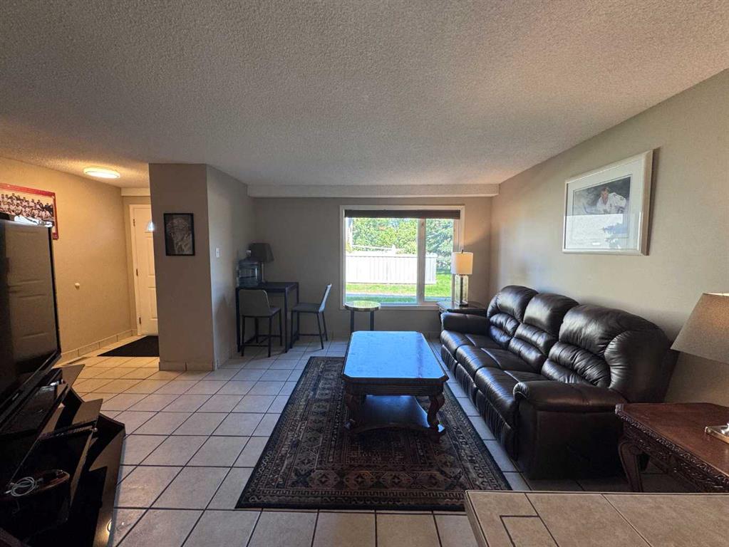 Fourth View of 10029 80 Avenue , Southview, Grande Prairie, Alberta, T8V4G2