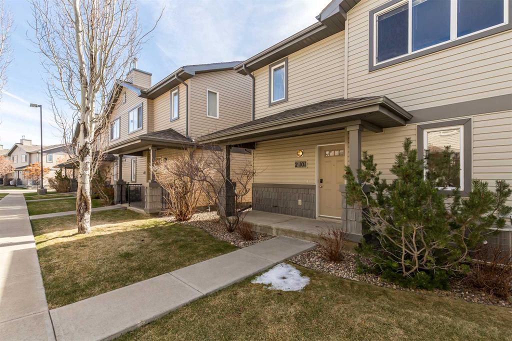 Fourth View of 2, 101 Silkstone Road W, Copperwood, Lethbridge, Alberta, T1J 3A8