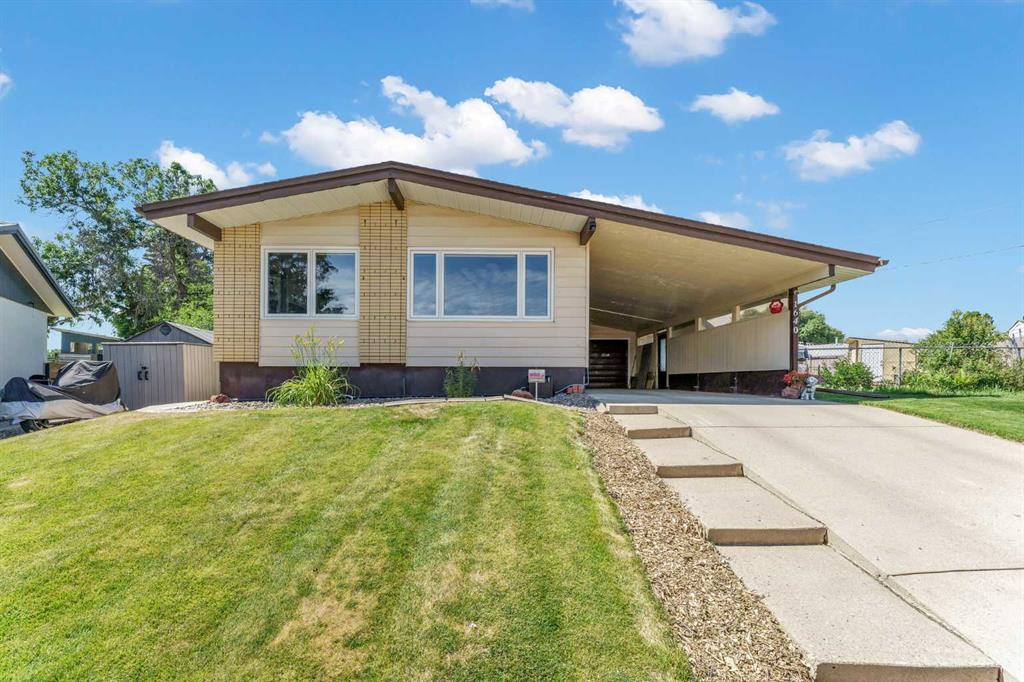 MLS® listing #114049467 for sale located at 1640 9 Avenue NE