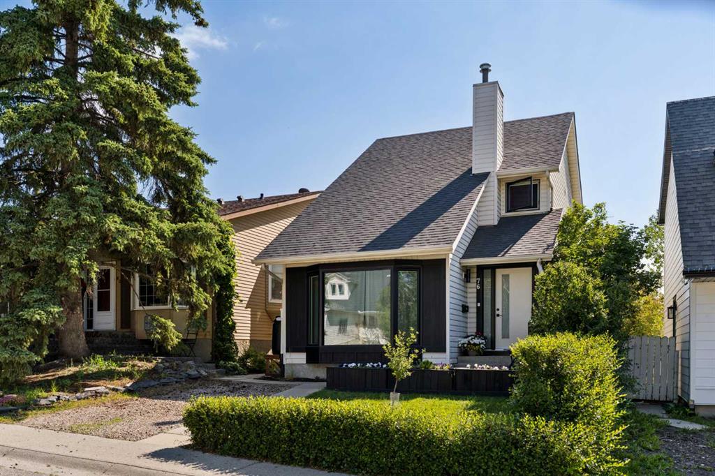 MLS® listing #114050399 for sale located at 76 Ranchridge Way NW