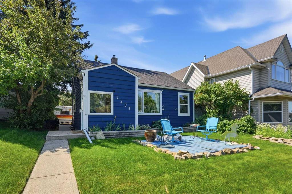 Third View of 2205 27 Avenue SW, Richmond, Calgary, Alberta, T2T 1J1