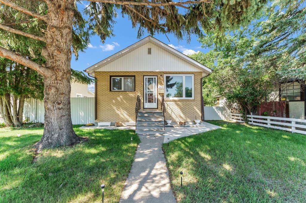 162 2 Street NE, A2329168, Alberta,