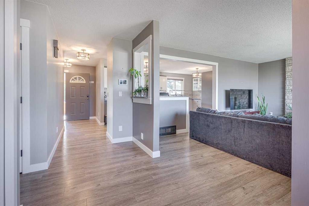 Fifth View of 5015 53 Street , NONE, Eckville, Alberta, T0M 0X0