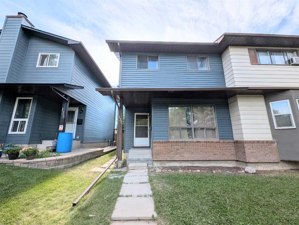 Third View of 137 Bermuda Drive NW, Beddington Heights, Calgary, Alberta, T3K 1H6
