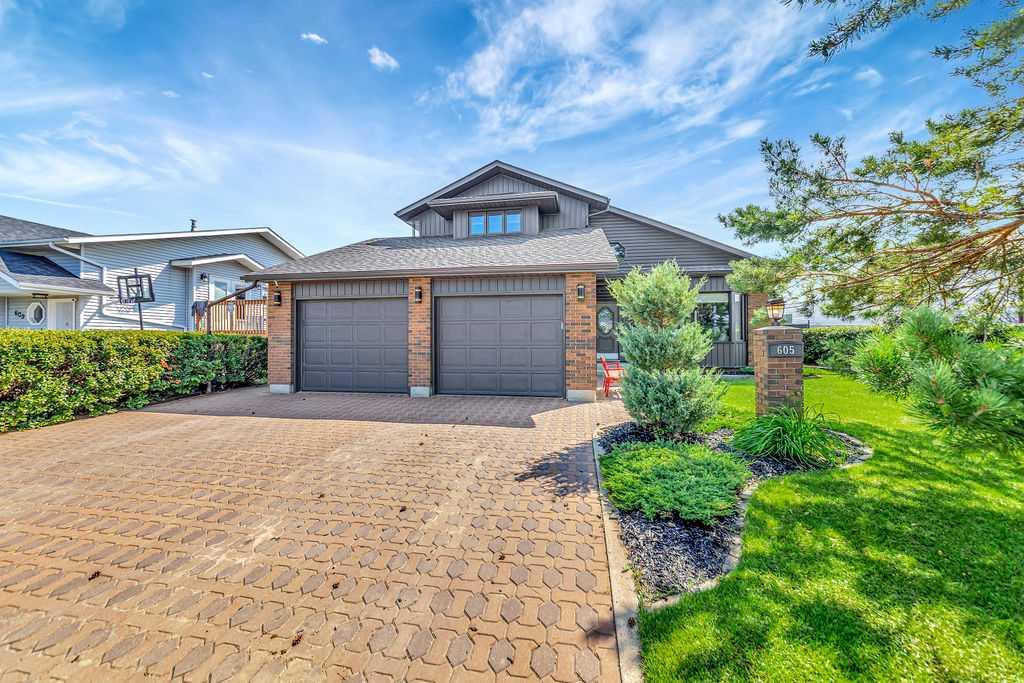 605 22 Street , A2329283, Alberta,