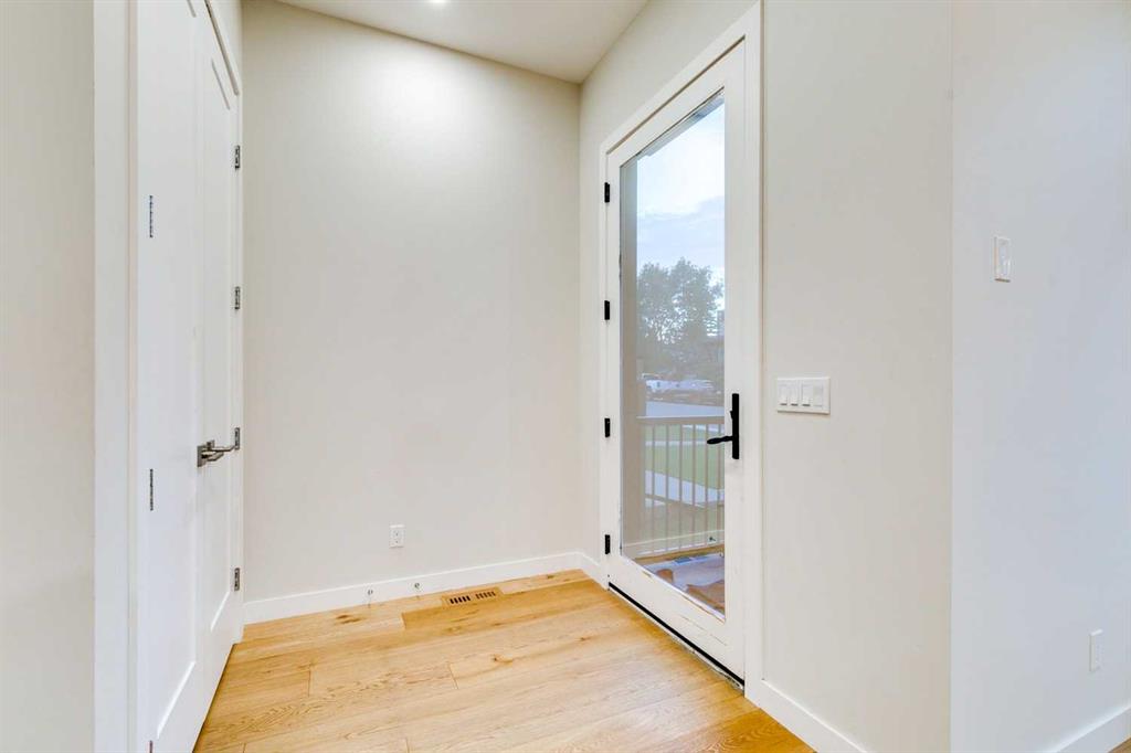 Fourth View of 2039 44 Avenue SW, Altadore, Calgary, Alberta, T2T 2N9