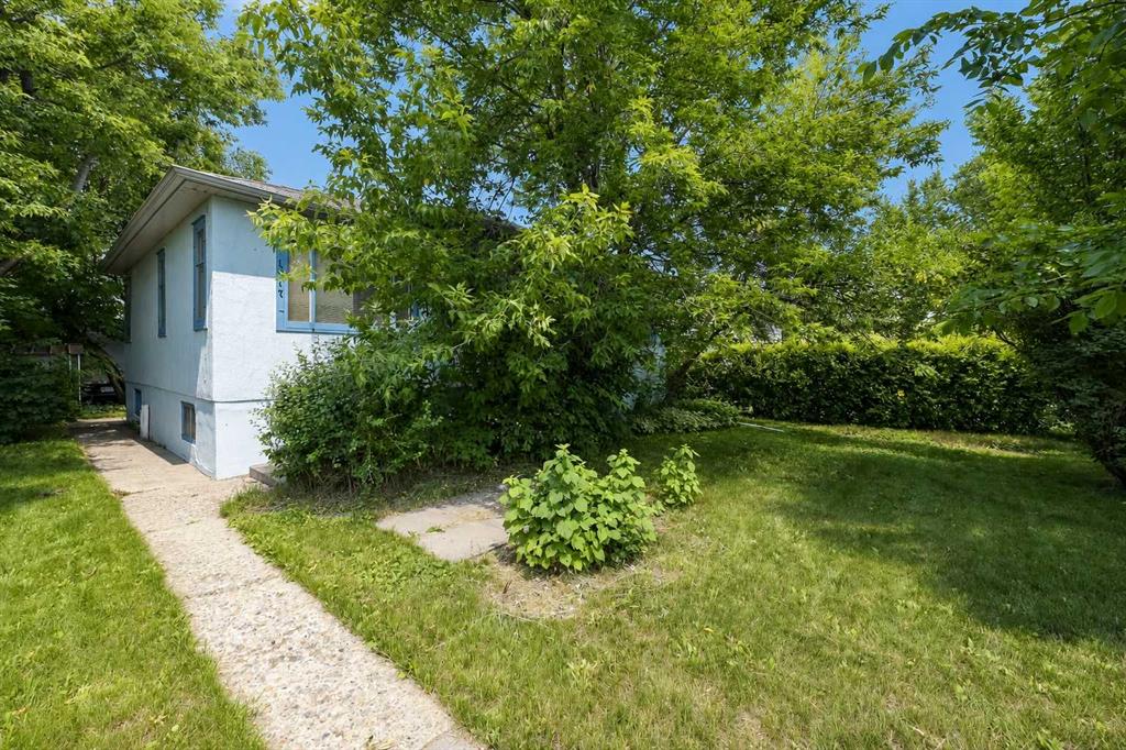 Third View of 1917 Mountview Crescent NE, Winston Heights/Mountview, Calgary, Alberta, T2E 5N4