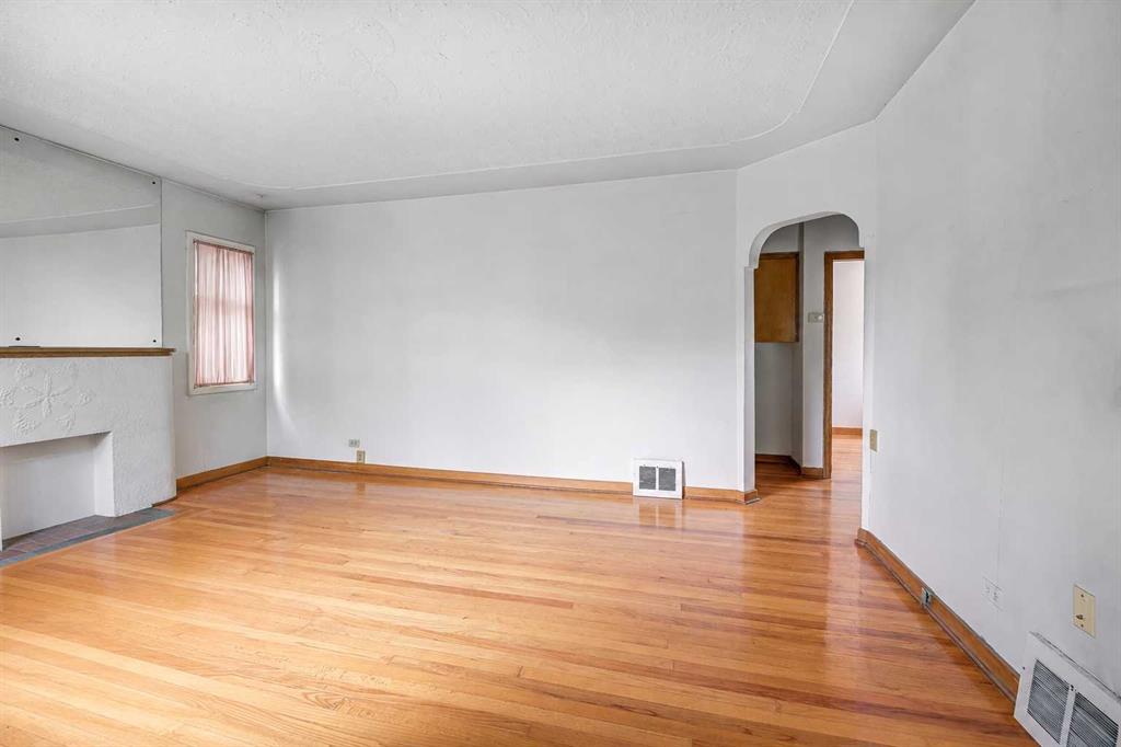 Fourth View of 1917 Mountview Crescent NE, Winston Heights/Mountview, Calgary, Alberta, T2E 5N4