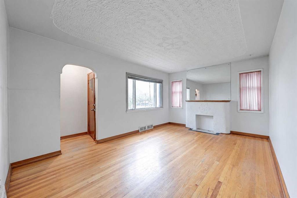 Fifth View of 1917 Mountview Crescent NE, Winston Heights/Mountview, Calgary, Alberta, T2E 5N4