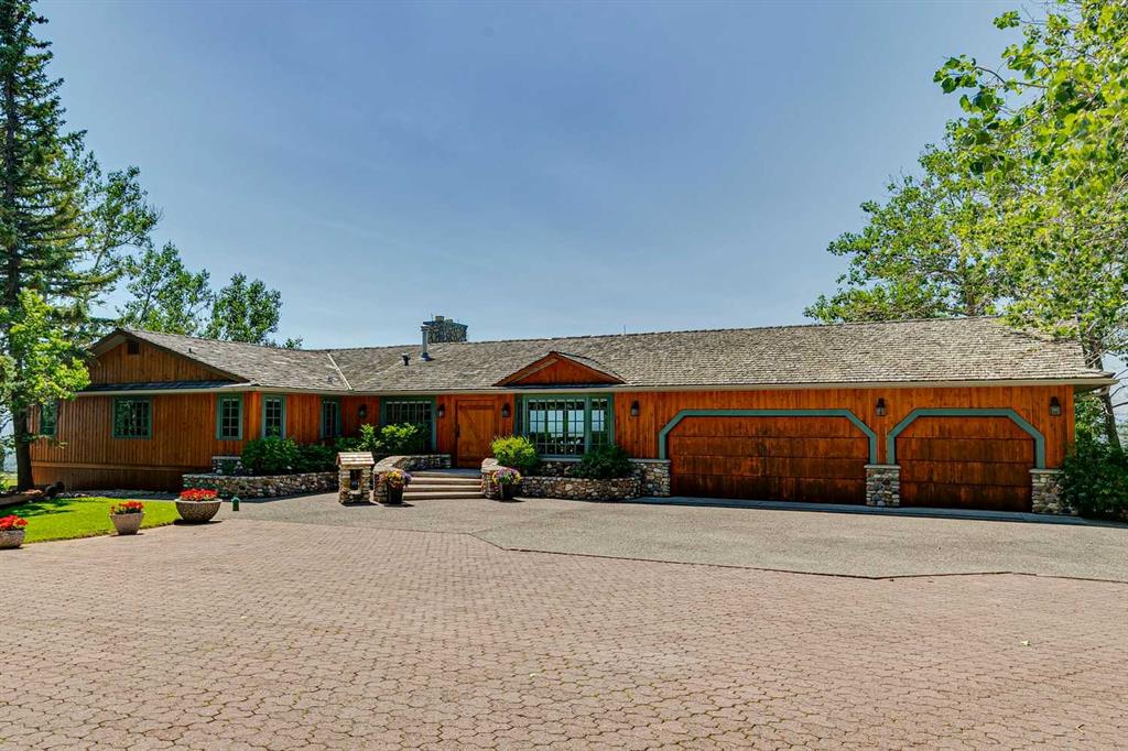 260097 Mountain Ridge Place , A2329333, Alberta,