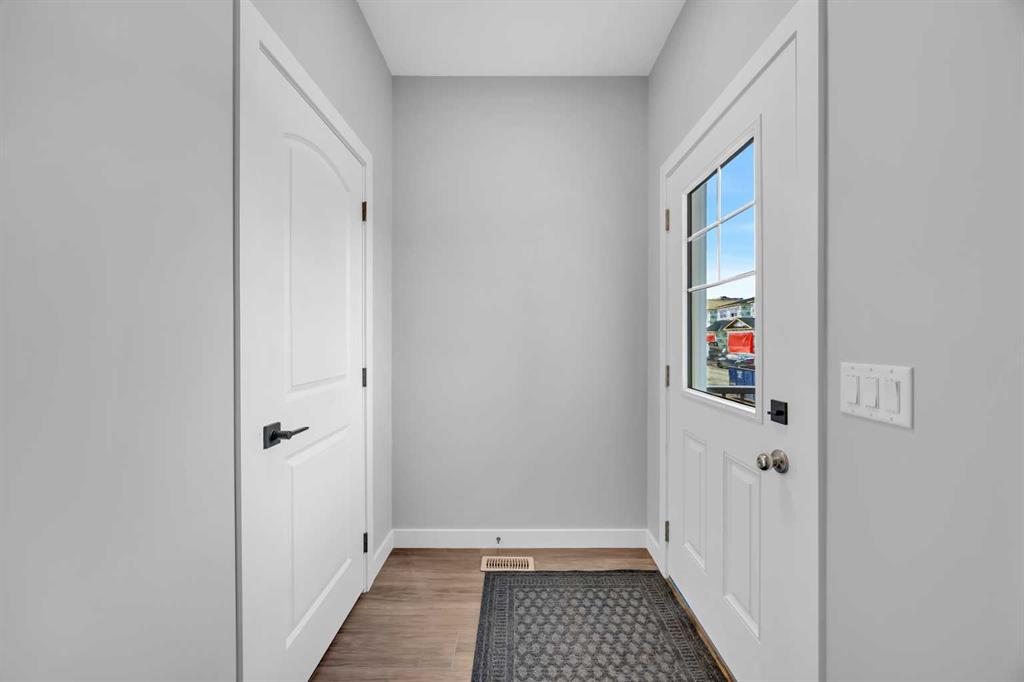 Fourth View of 553 Hotchkiss Drive SE, Hotchkiss, Calgary, Alberta, T3S 0T3