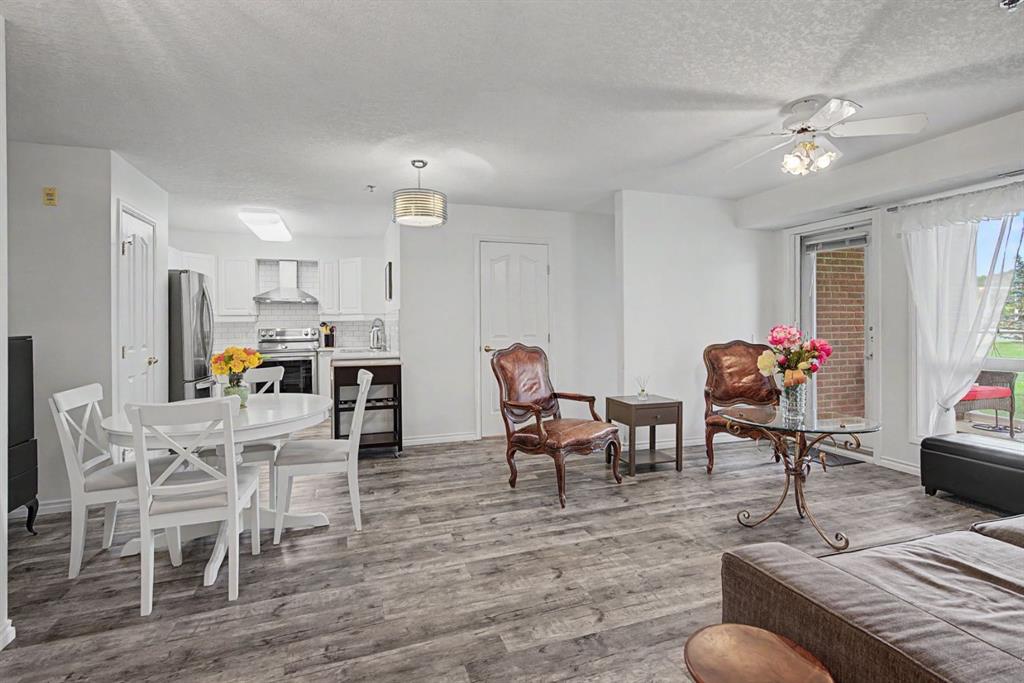 Fifth View of 1114, 1818 Simcoe Boulevard SW, Signal Hill, Calgary, Alberta, T3H 3L9