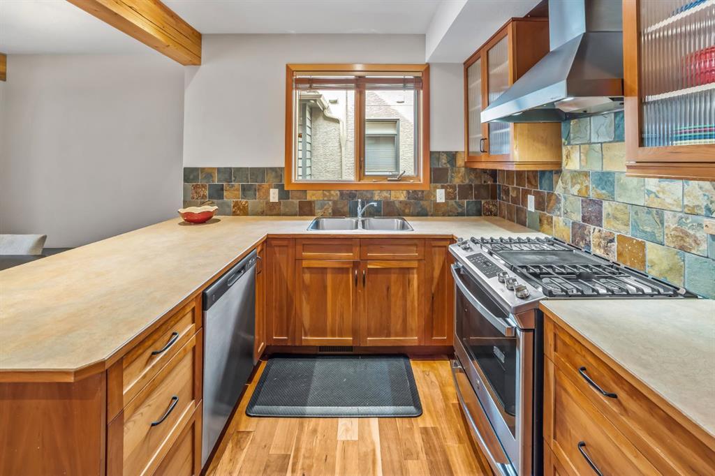 Fourth View of 4, 813 5th Street , South Canmore, Canmore, Alberta, T1W 2G1