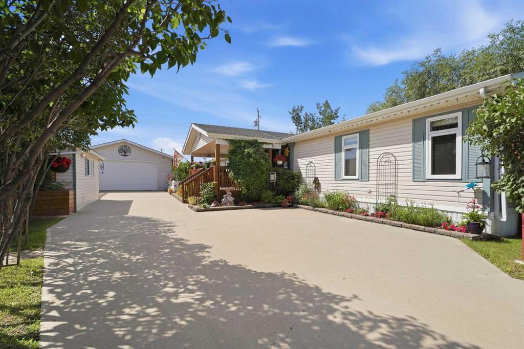 Second View of 113 Lindgren Street , Ferintosh, Ferintosh, Alberta, T0B1M0