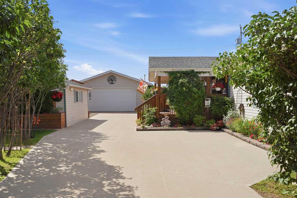 Third View of 113 Lindgren Street , Ferintosh, Ferintosh, Alberta, T0B1M0