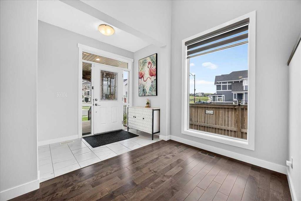 Fourth View of 546 Sherwood Boulevard NW, Sherwood, Calgary, Alberta, T3R 0R7