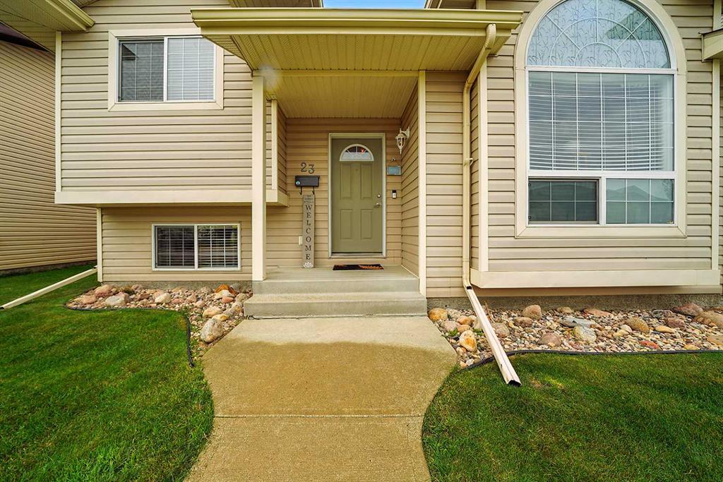 Fifth View of 23 Dubois Crescent , Devonshire, Red Deer, Alberta, T4R 3H8