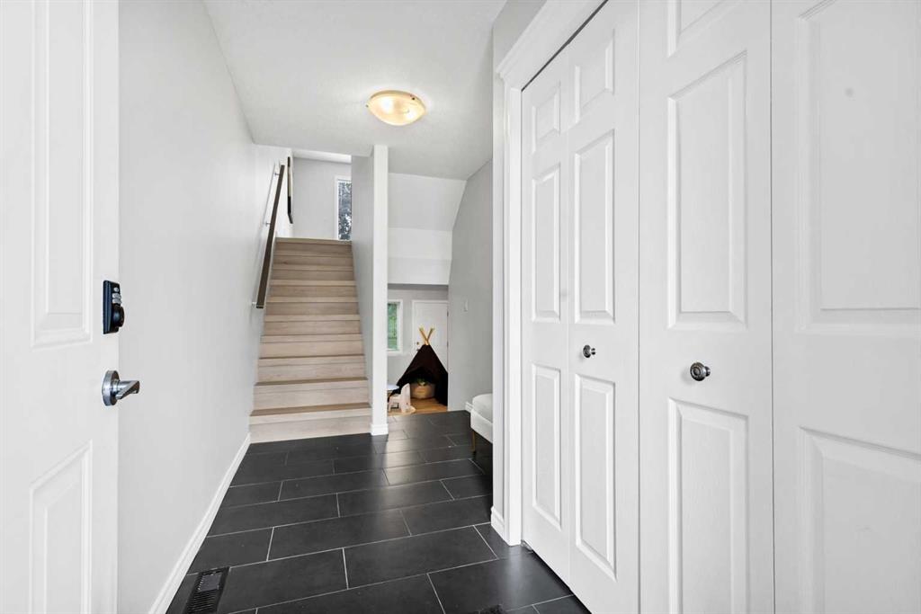 Fourth View of 155 Prominence Heights SW, Patterson, Calgary, Alberta, T3H 2Z6