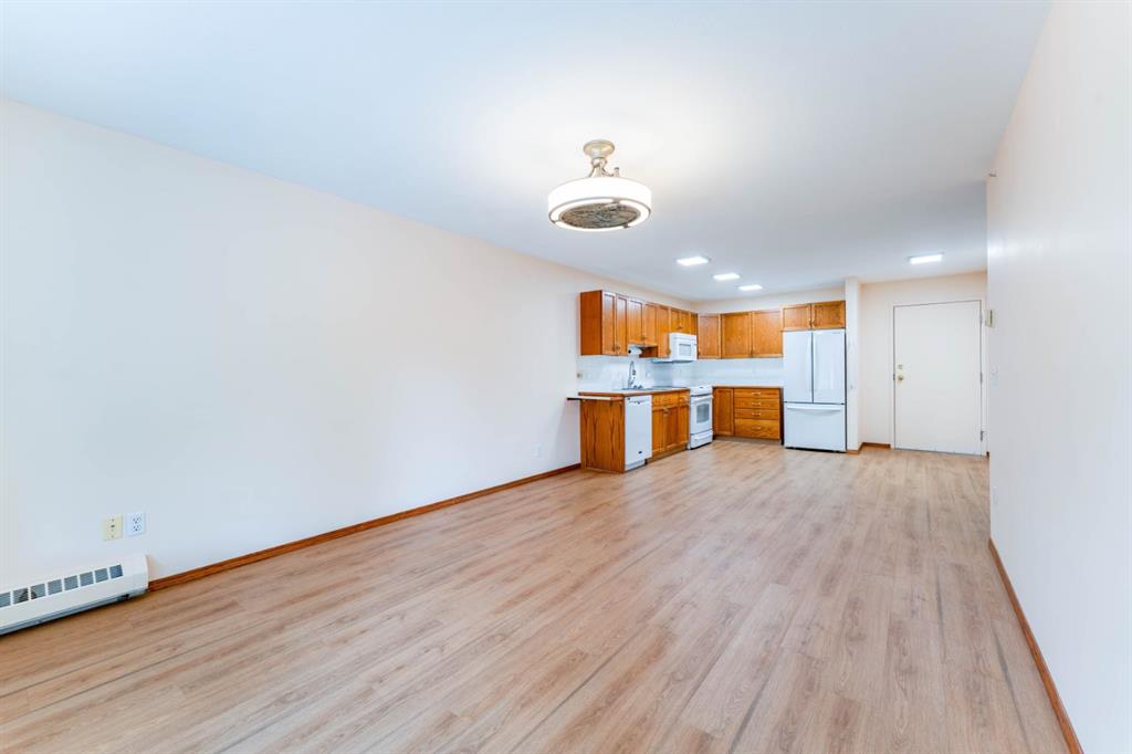 Fifth View of 305, 190 3 Avenue E, Downtown Drumheller, Drumheller, Alberta, T0J0Y4