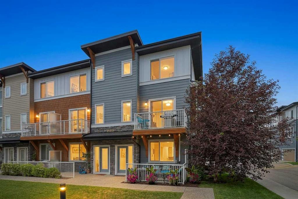 18, 111 Rainbow Falls Gate , A2329551, Alberta,