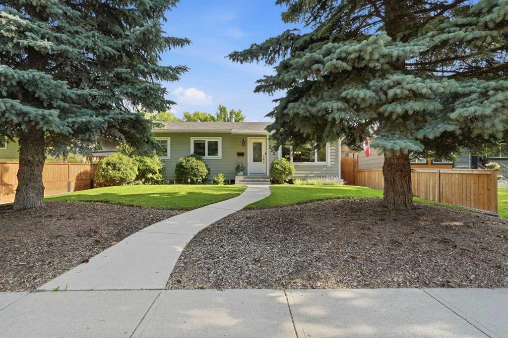 Fourth View of 352 86 Avenue SE, Acadia, Calgary, Alberta, T2H 1N7