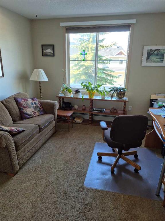 Third View of 212, 305 1 Avenue NW, Downtown, Airdrie, Alberta, T4B 2M5