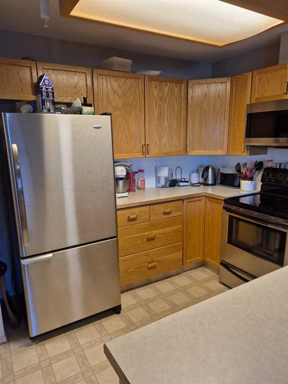 Fifth View of 212, 305 1 Avenue NW, Downtown, Airdrie, Alberta, T4B 2M5
