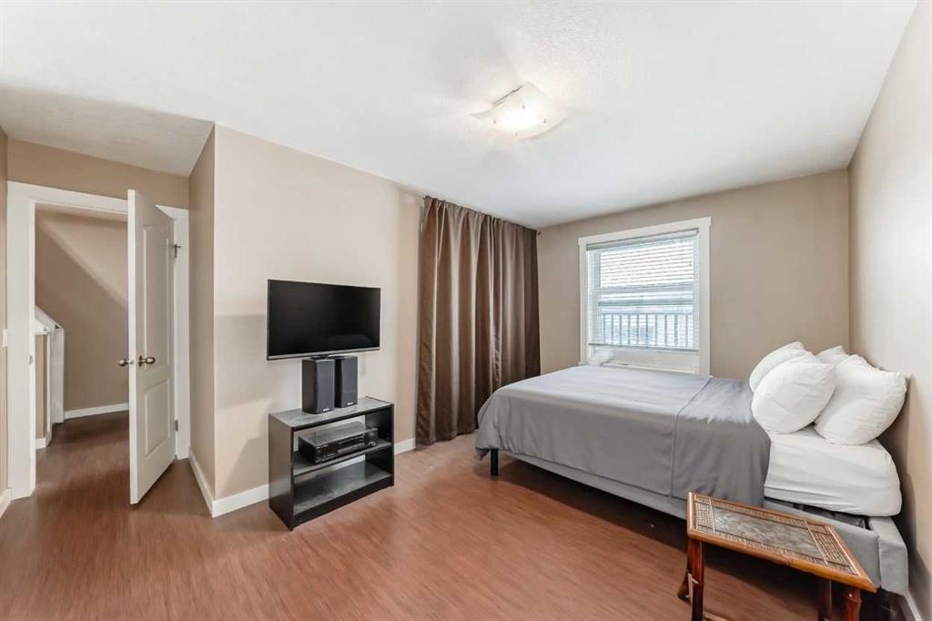 Fifth View of 6, 1922 9 Avenue SE, Inglewood, Calgary, Alberta, T2G 0V2