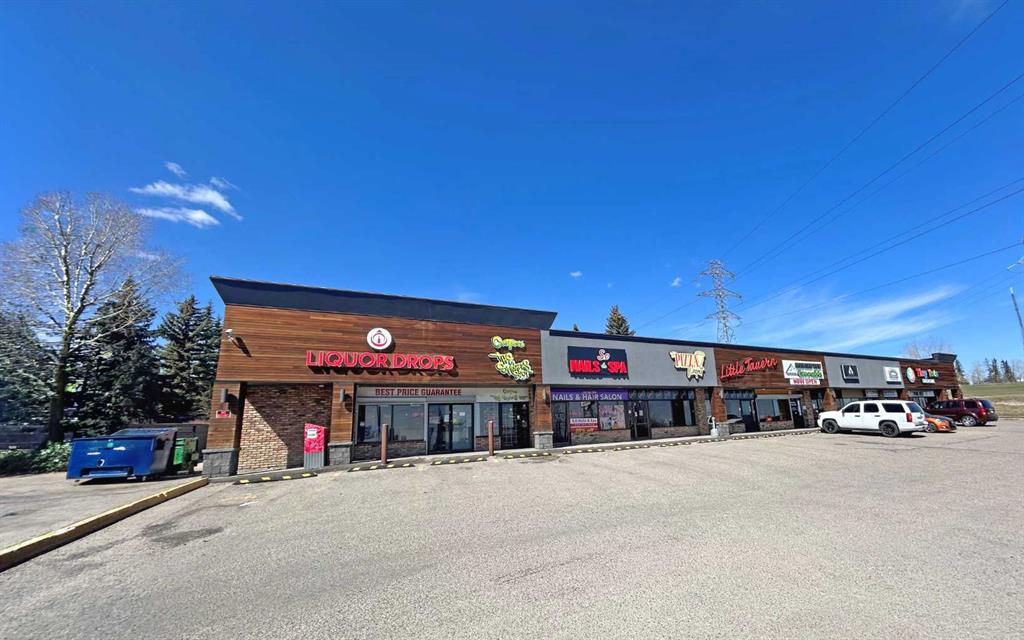Fifth View of Unit 1, 5555 Strathcona Hill SW, Strathcona Park, Calgary, Alberta, T3H 1S2