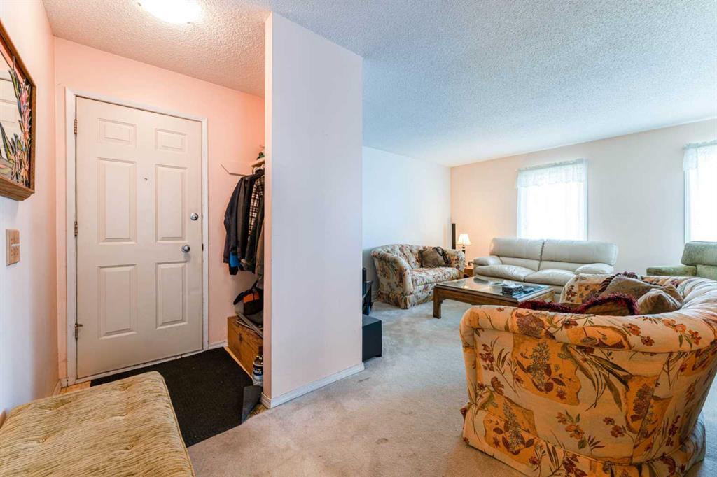 Fourth View of 6823 4 Avenue SE, Penbrooke Meadows, Calgary, Alberta, T2A 3V3