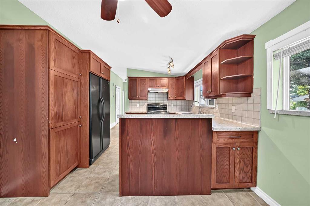 Fourth View of 4628 Verona Drive NW, Varsity, Calgary, Alberta, T3A 0P4
