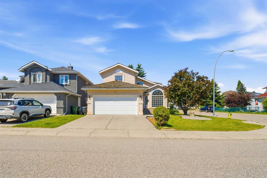 71 Woodpark Close SW, A2329700, Alberta,
