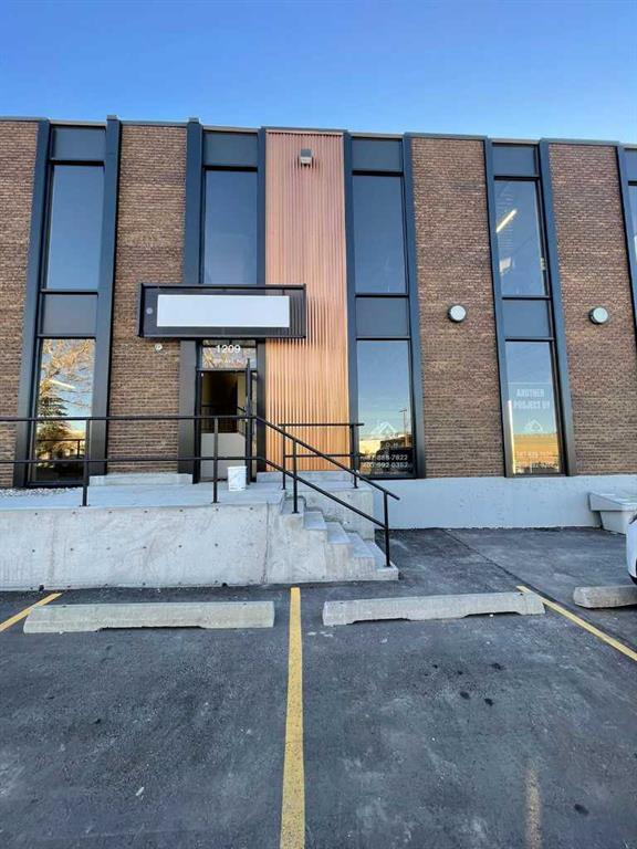 11, 1209 38 Avenue NE, A2329722, Alberta,