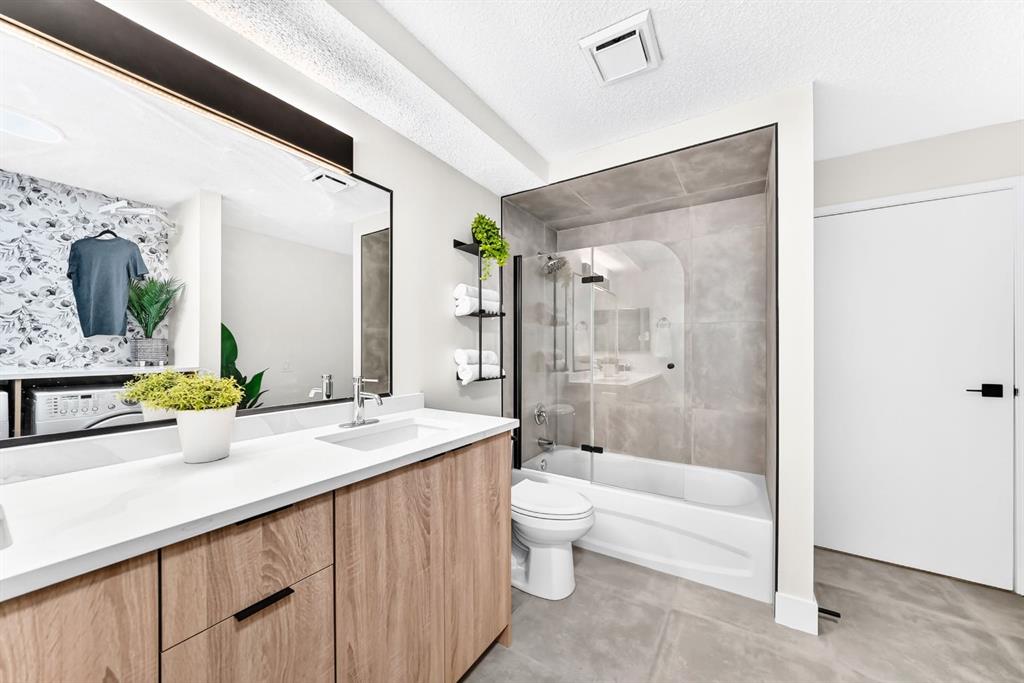 Fourth View of 3204, 80 Glamis Drive SW, Glamorgan, Calgary, Alberta, T3A6T7