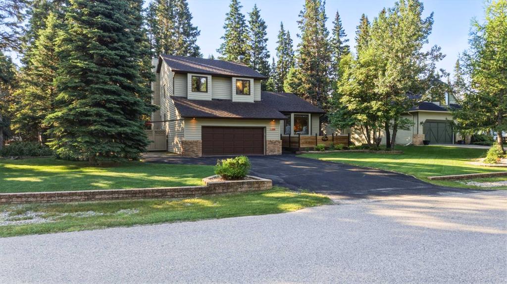 33 Manyhorses Drive , A2329759, Alberta,