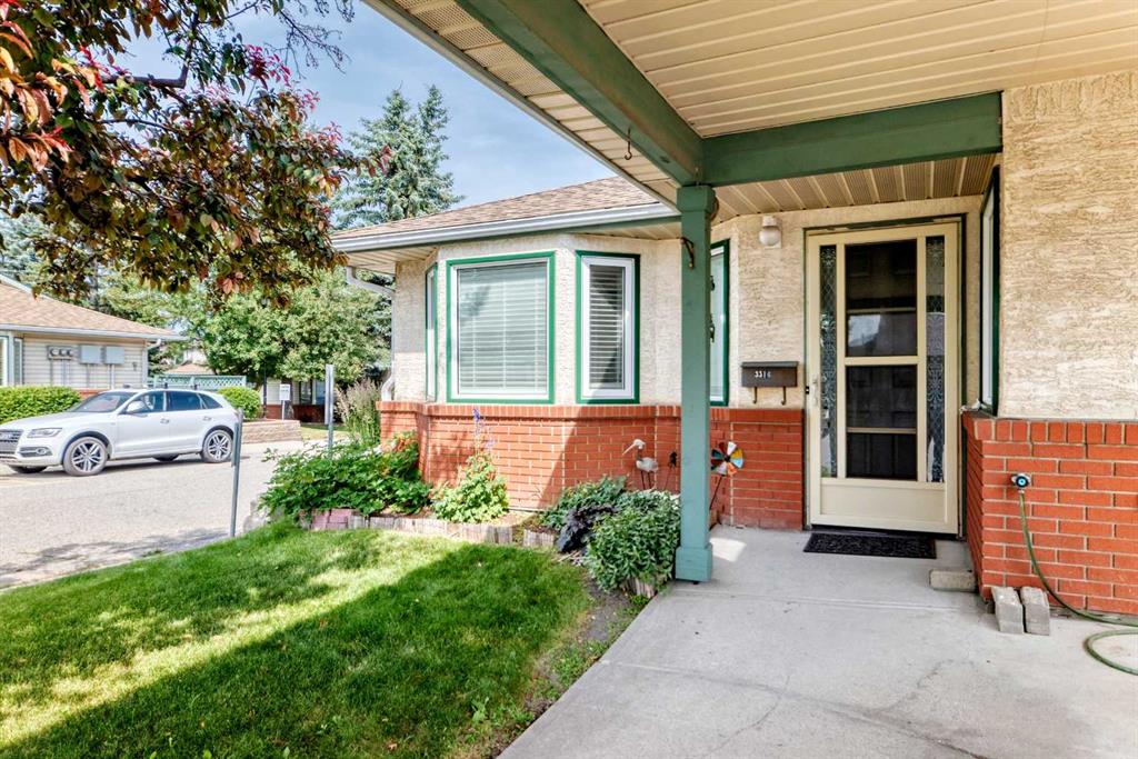 Third View of 3516 26A Street SE, Dover, Calgary, Alberta, T2B3G8