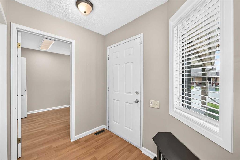 Fourth View of 3516 26A Street SE, Dover, Calgary, Alberta, T2B3G8