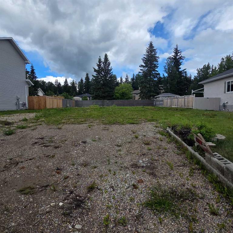 6118 11 Avenue  , A2329839, Alberta,