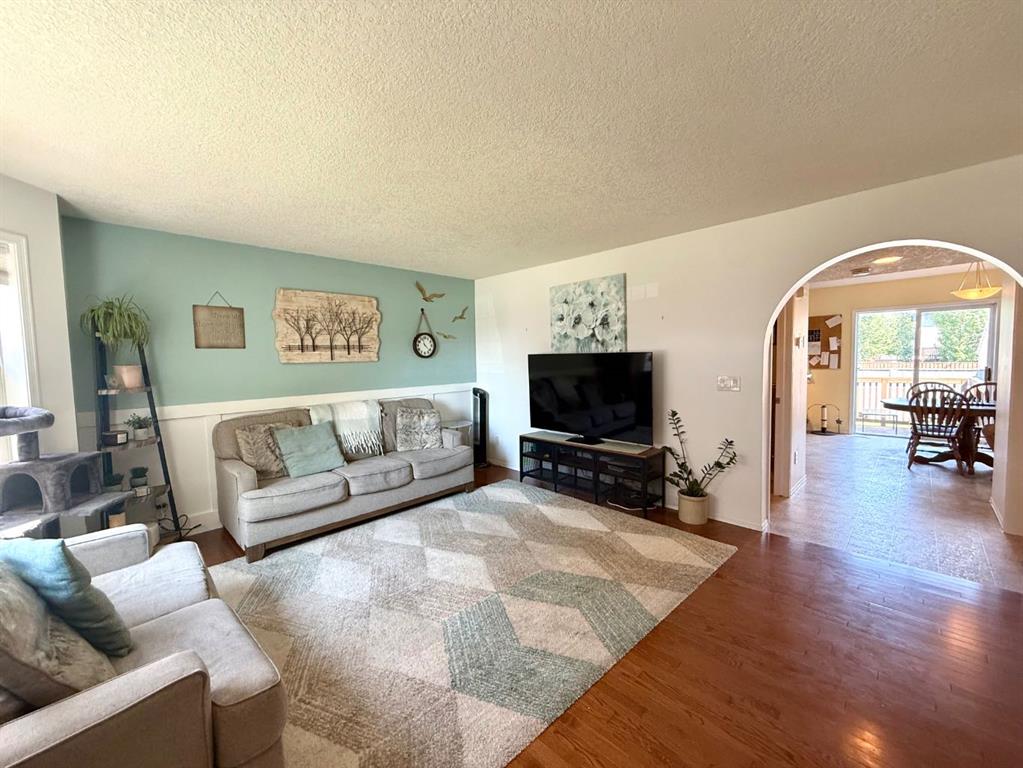 Third View of 1616 High Country Drive NW, Highwood Village, High River, Alberta, T1V 1X7