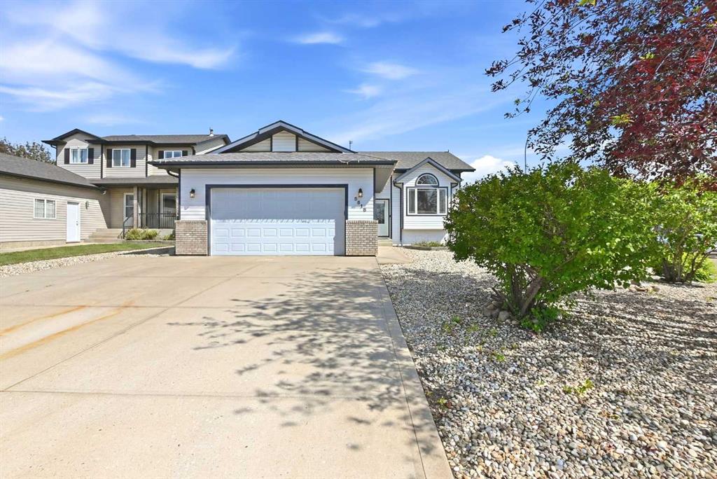5618 Panorama Drive , A2329960, Alberta,