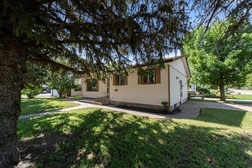 Second View of 4814 49 Avenue , Forestburg, Forestburg, Alberta, T0B 1N0