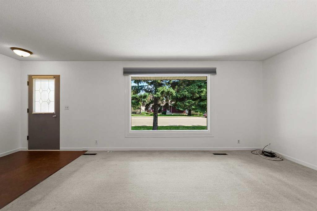 Fifth View of 4814 49 Avenue , Forestburg, Forestburg, Alberta, T0B 1N0
