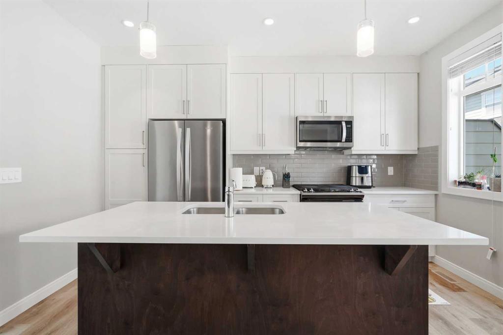 312 Wentworth Row SW, A2329970, Alberta,
