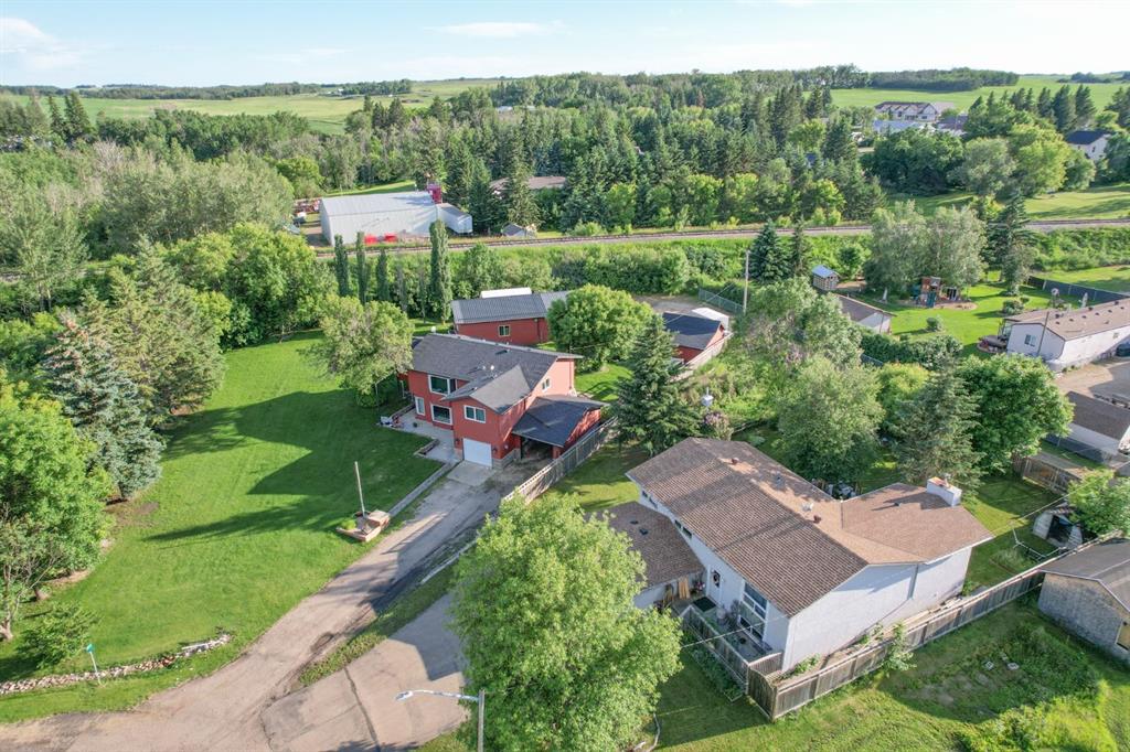Third View of 4908 47 Street , NONE, Clive, Alberta, T0C 0Y0