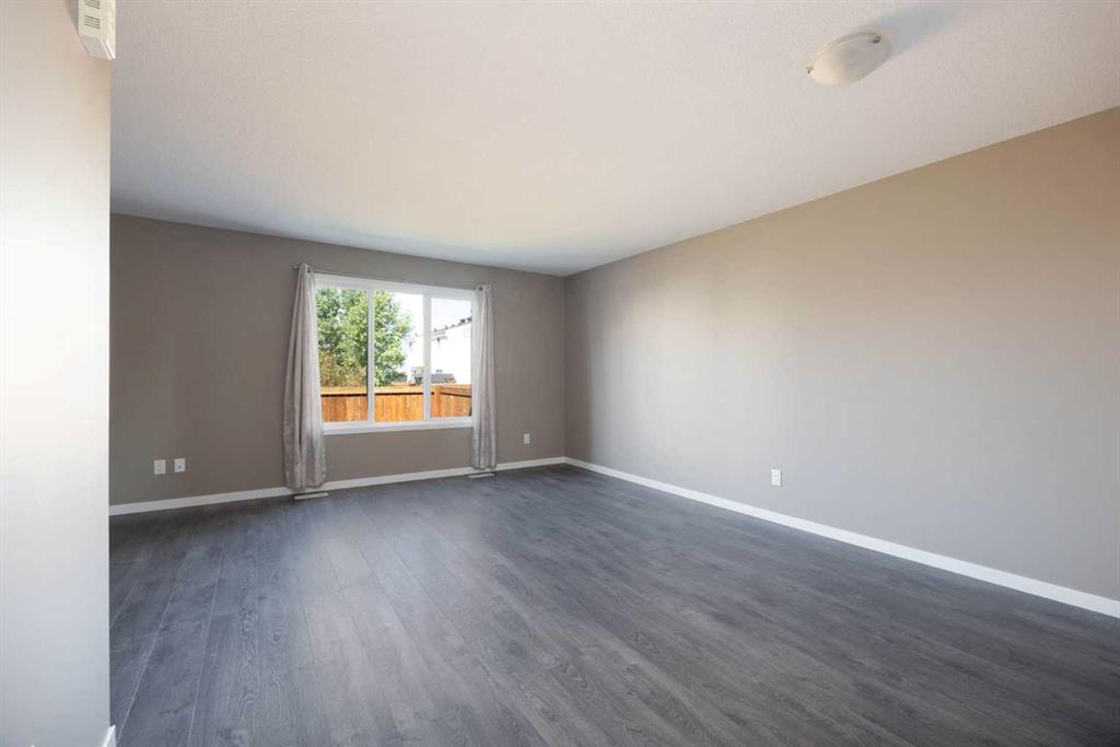 Fifth View of 39, 711 Beacon Hill Drive , Beacon Hill, Fort McMurray, Alberta, T9H 3R5