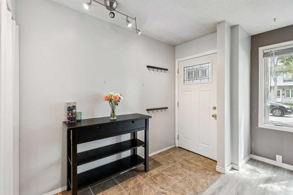 Third View of 83, 630 Sabrina Road SW, Southwood, Calgary, Alberta, T2W 2N7