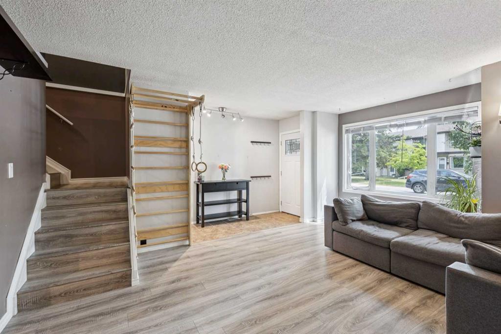 Fifth View of 83, 630 Sabrina Road SW, Southwood, Calgary, Alberta, T2W 2N7