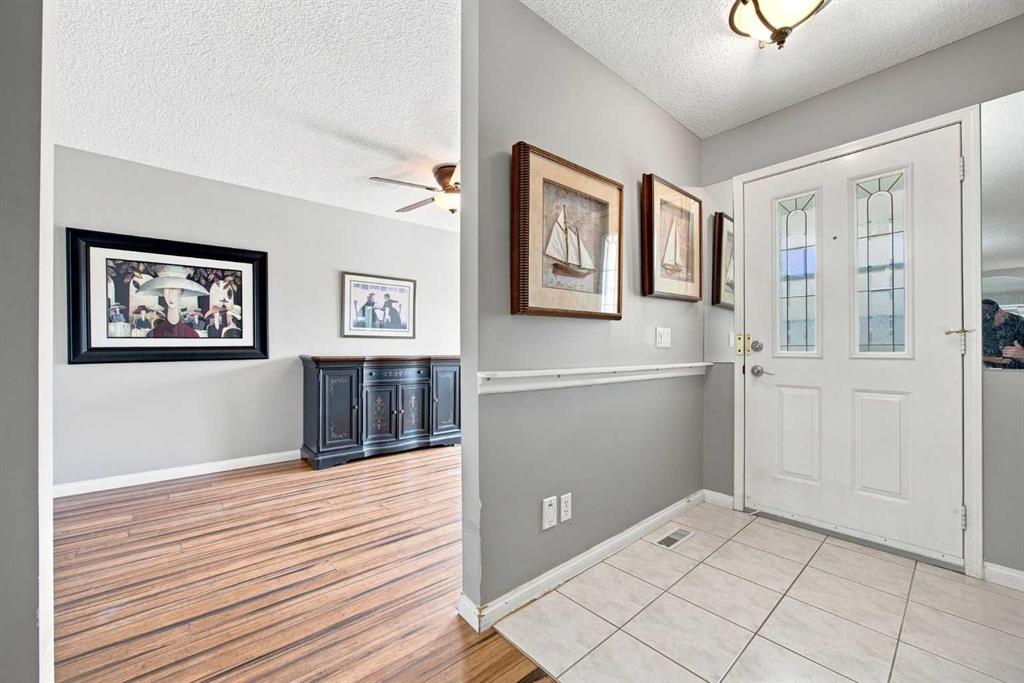 Fifth View of 128 Sienna Park Green SW, Signal Hill, Calgary, Alberta, T3H 3N7