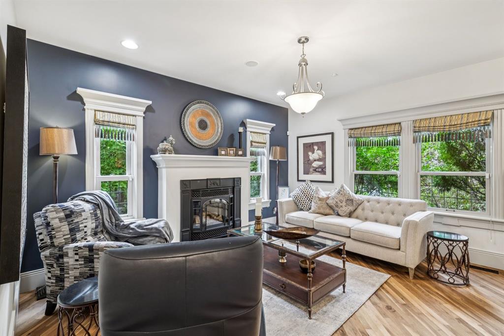 Fifth View of 1310 15 Street NW, Hounsfield Heights/Briar Hill, Calgary, Alberta, T2N 2B6